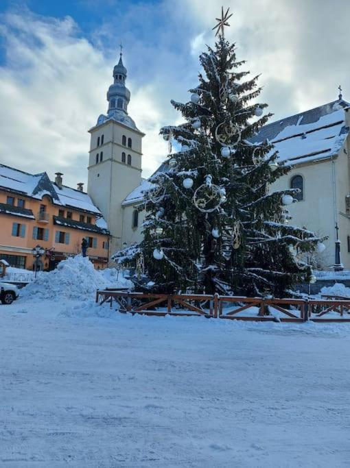 Logement A Megeve Avec Jardin Bagian luar foto
