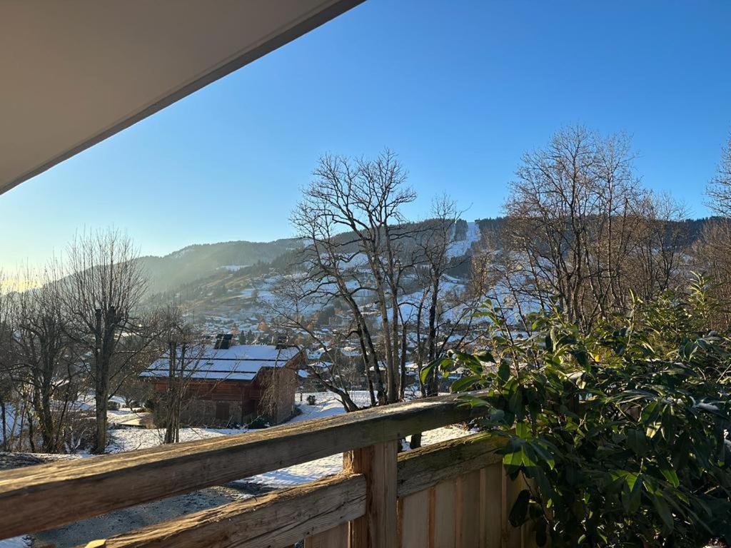 Logement A Megeve Avec Jardin Bagian luar foto