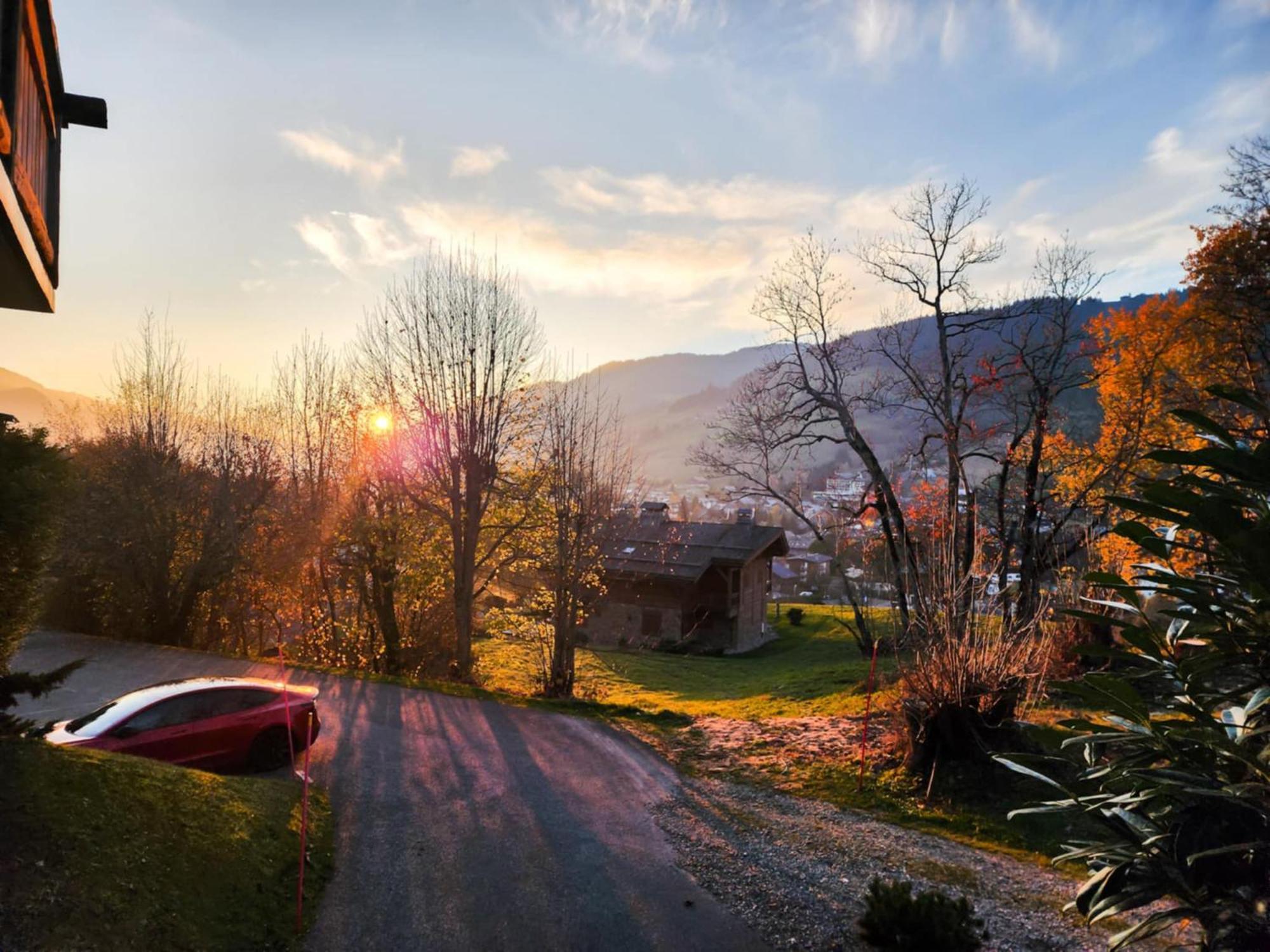 Logement A Megeve Avec Jardin Bagian luar foto