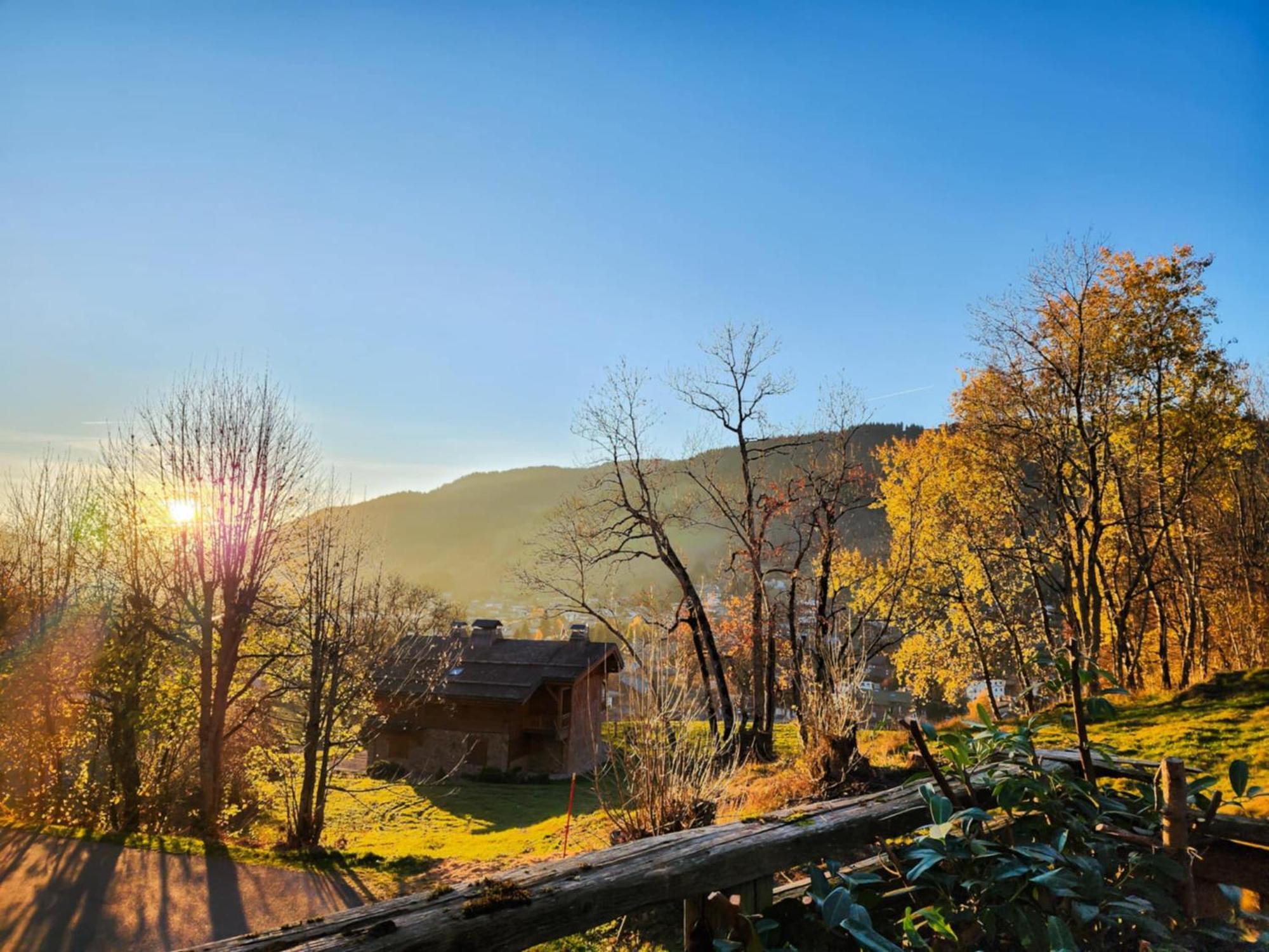 Logement A Megeve Avec Jardin Bagian luar foto